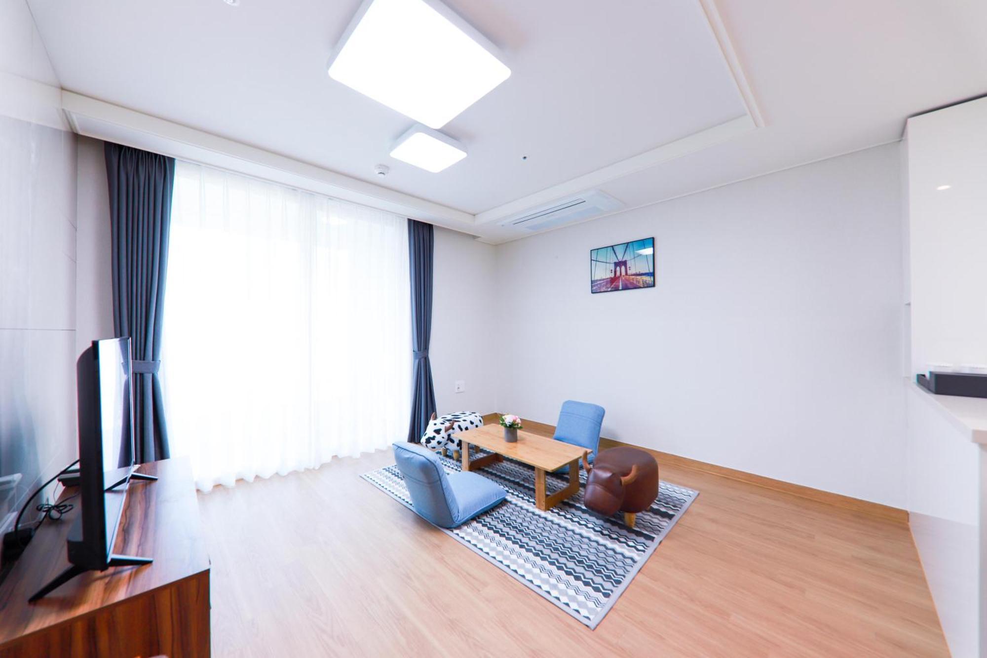 Geoje Leein Stay Hotel Exteriér fotografie